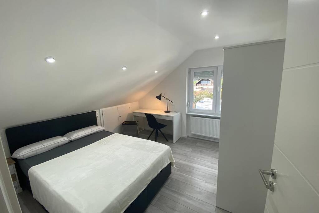 Ferienwohnung Blackforest Villingen-Schwenningen Bagian luar foto