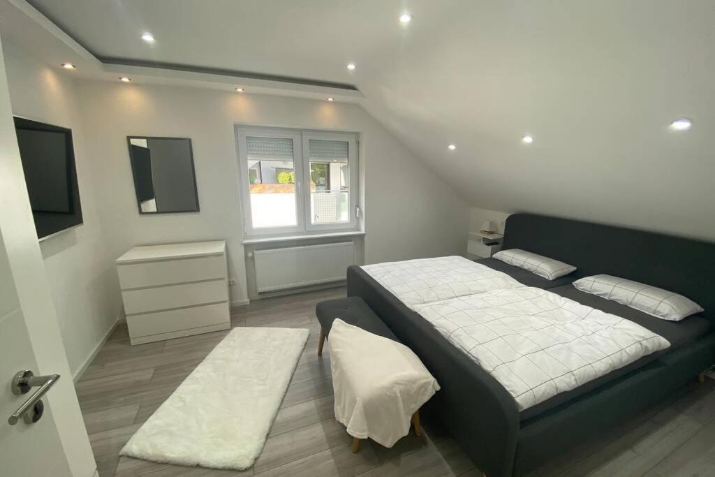 Ferienwohnung Blackforest Villingen-Schwenningen Bagian luar foto